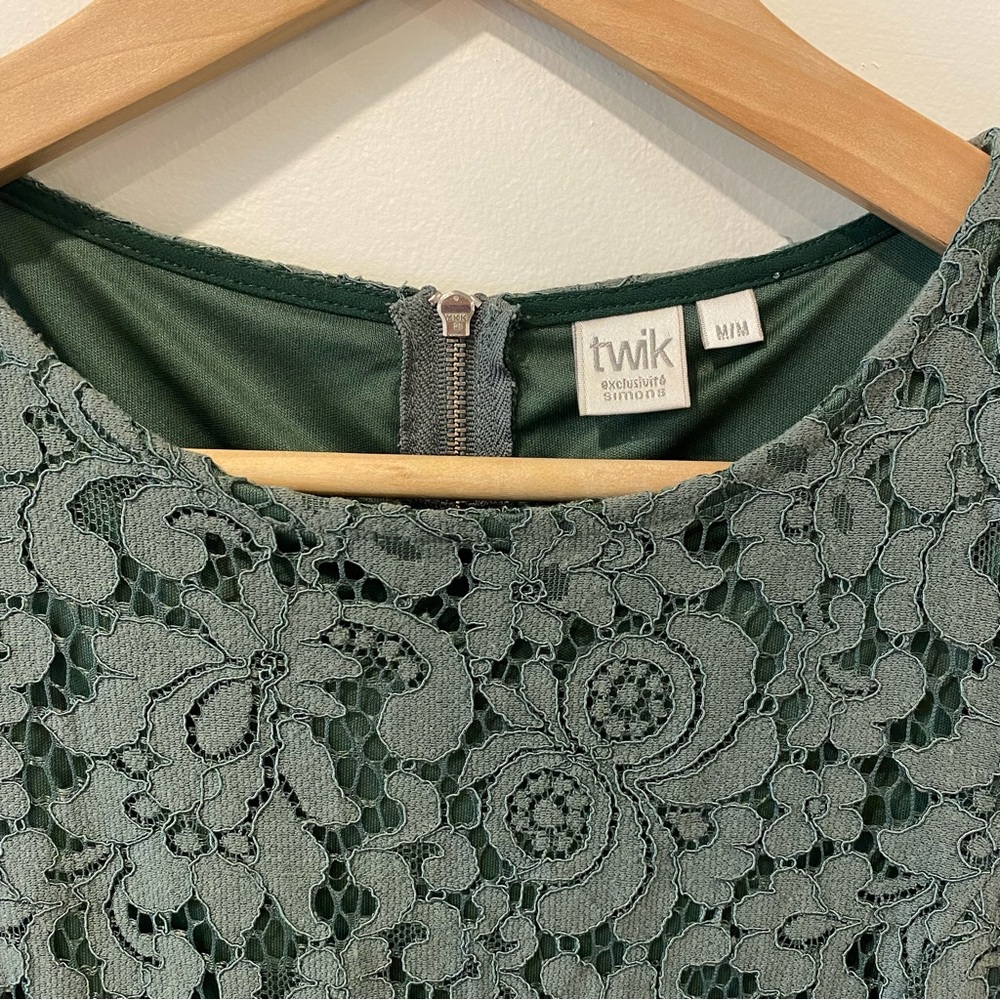 green lace dress high neck sleeveless - Picture 4 of 11